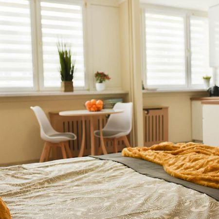 Apartament Studio Klasztorna Dzierżoniów Buitenkant foto