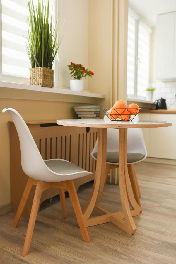 Apartament Studio Klasztorna Dzierżoniów Buitenkant foto