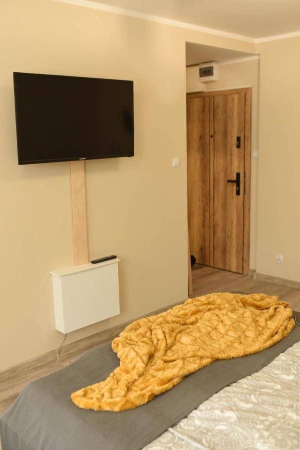 Apartament Studio Klasztorna Dzierżoniów Buitenkant foto