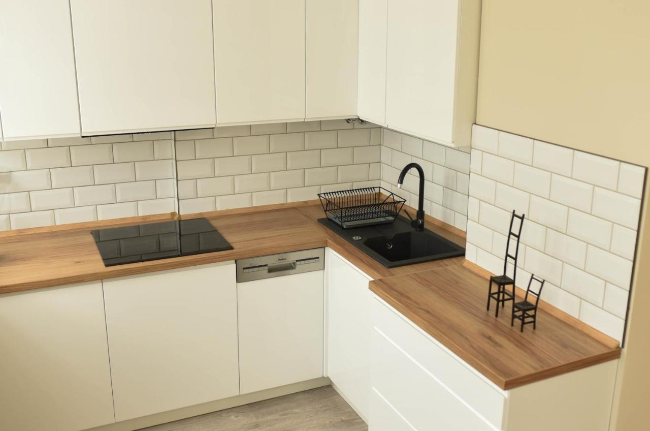 Apartament Studio Klasztorna Dzierżoniów Buitenkant foto
